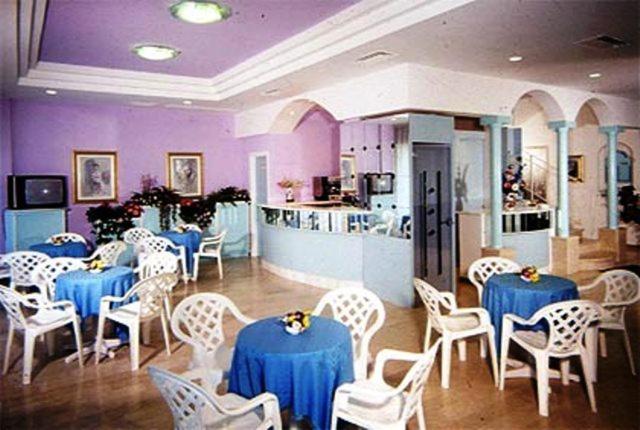 Hotel Bellavista-Olympic Rimini Kültér fotó